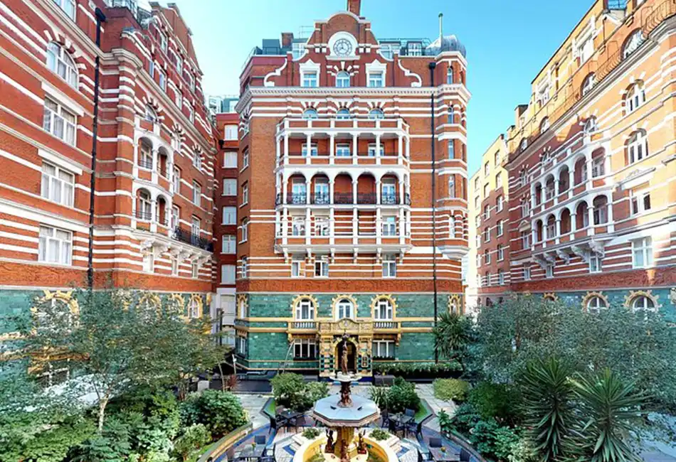 St. James Court - hotels near buckingham palace