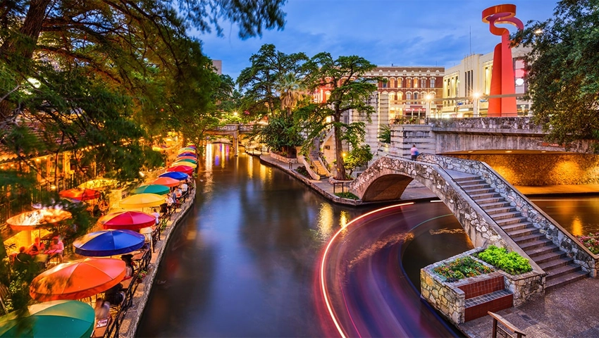 Hotels Near San Antonio Riverwalk