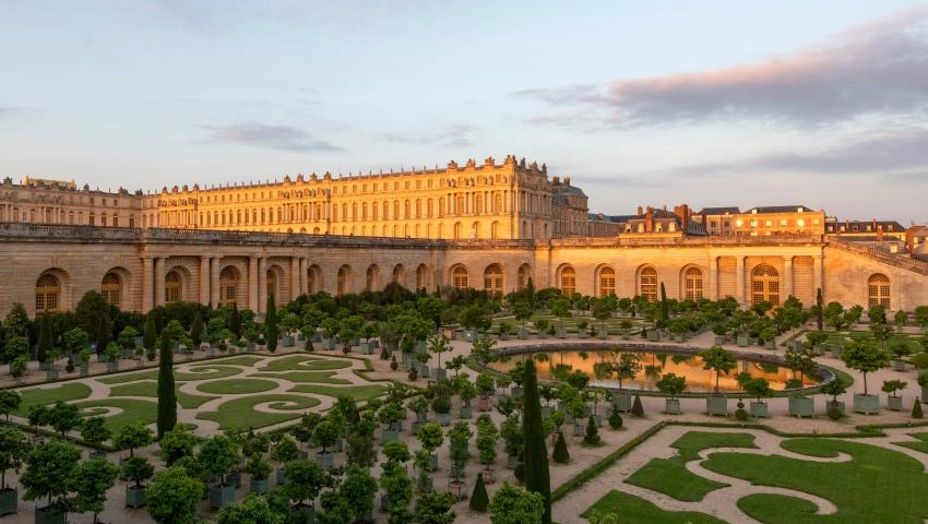 Hotels Near the Palace of Versailles